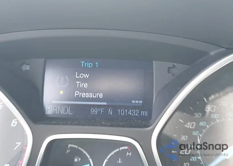 2012 Ford Focus Se z USA, uszkodzony, nr VIN 1FAHP3F24CL404341